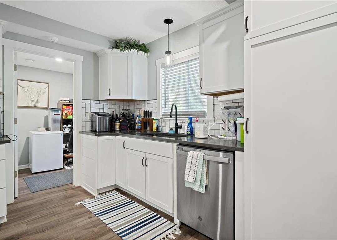 831 Church Street — photo 17