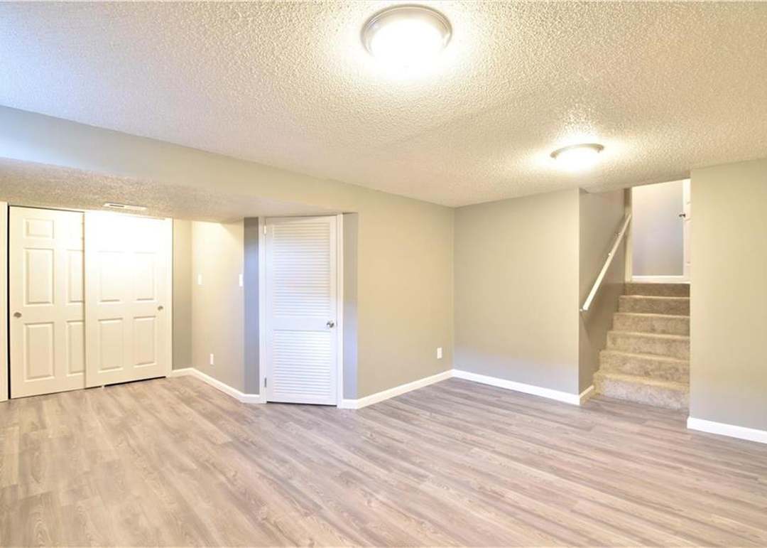 8311 E 92ND Terrace — photo 15