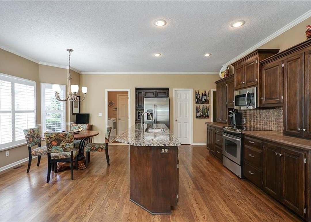 8315 W 154th Street — photo 7
