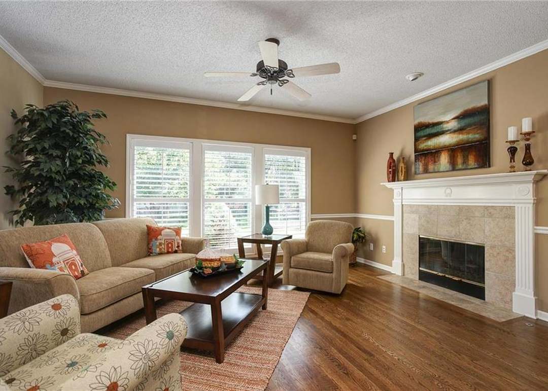 8315 W 154th Street — photo 23