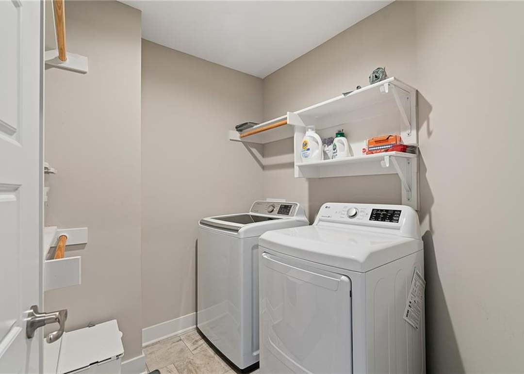 8328 Valley Spring Drive — photo 20
