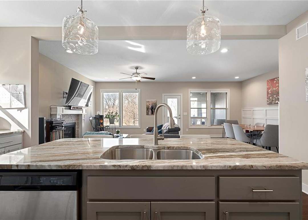 8328 Valley Spring Drive — photo 28