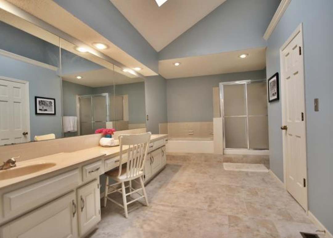 8333 GREENWOOD CIRCLE — photo 14
