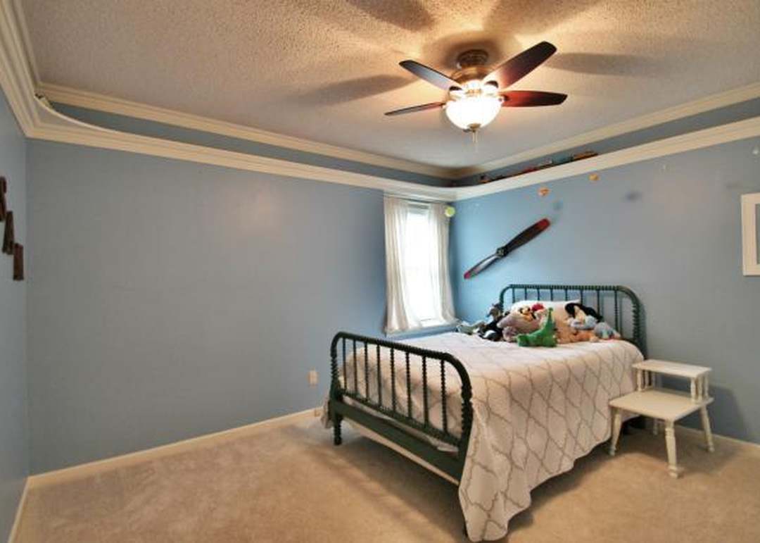 8333 GREENWOOD CIRCLE — photo 16