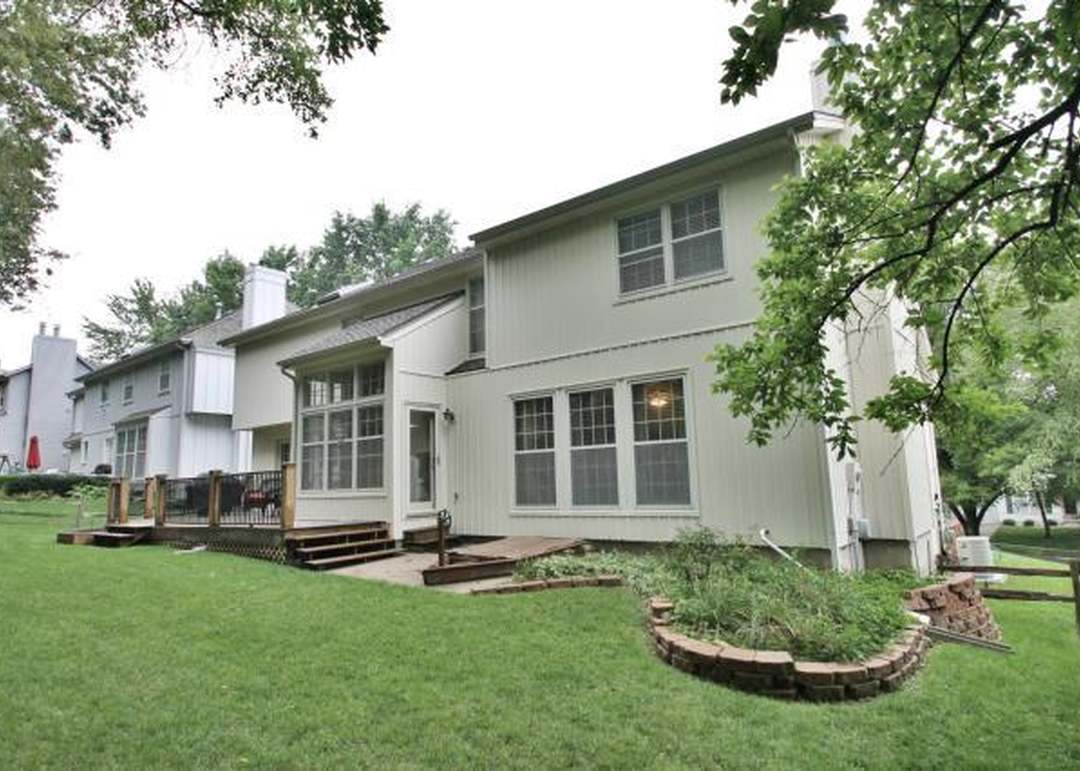 8333 GREENWOOD CIRCLE — photo 19