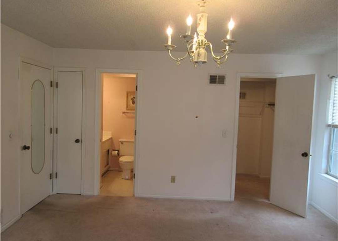 8333 Lowell Avenue — photo 14