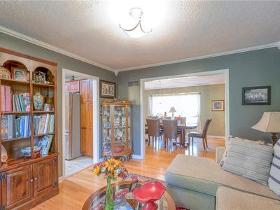 8333 Maywood Avenue — photo 14