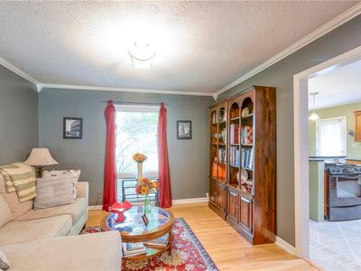 8333 Maywood Avenue — photo 15