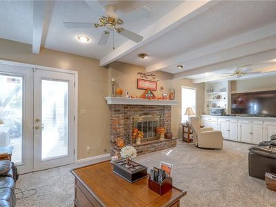 8333 Maywood Avenue — photo 23