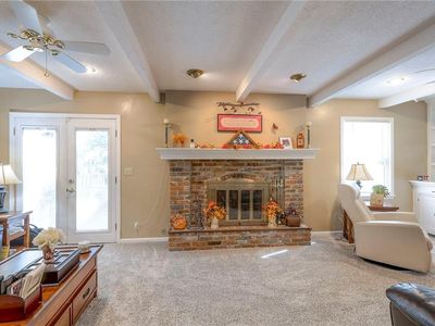 8333 Maywood Avenue — photo 27