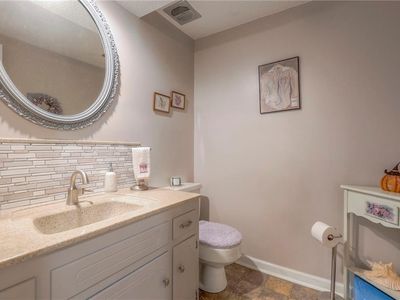8333 Maywood Avenue — photo 29