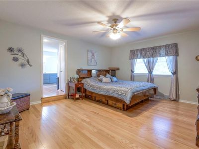 8333 Maywood Avenue — photo 30