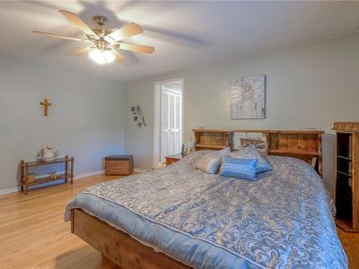8333 Maywood Avenue — photo 31