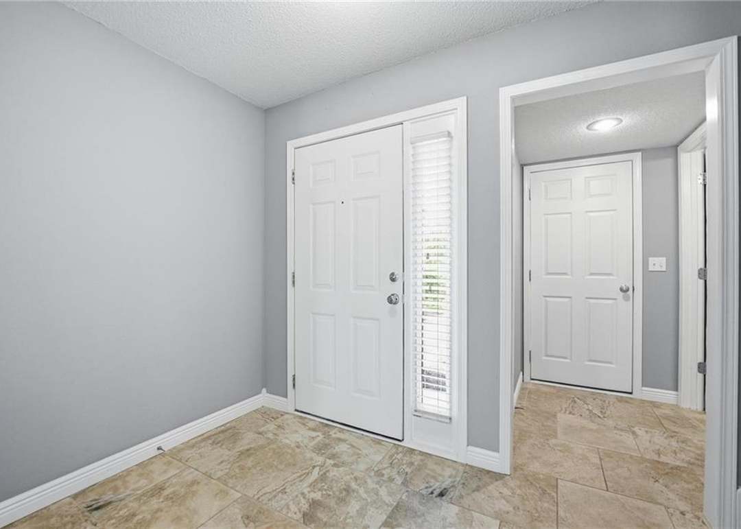 8335 N Kensington Avenue — photo 13