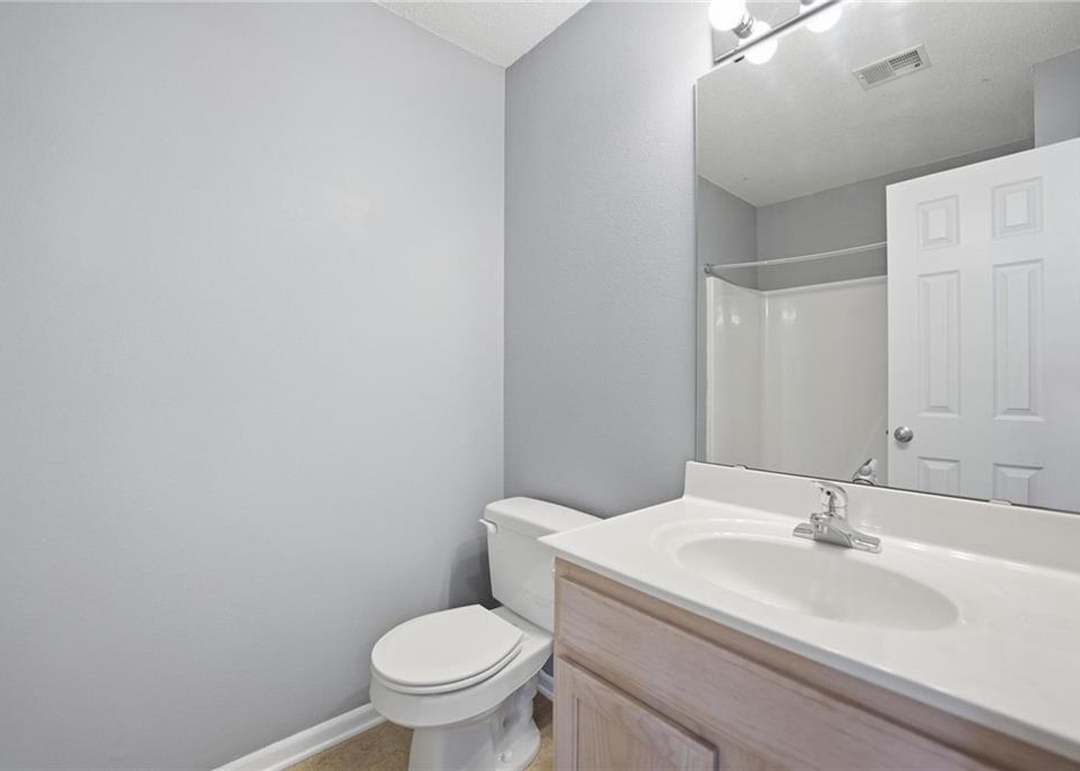 8335 N Kensington Avenue — photo 22