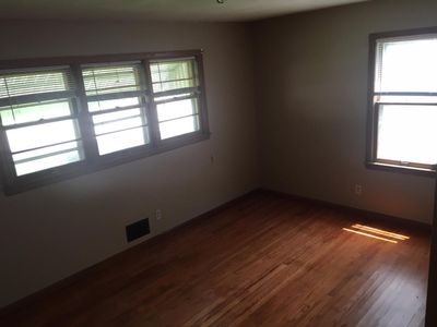 8408 Holmes Rd — photo 4