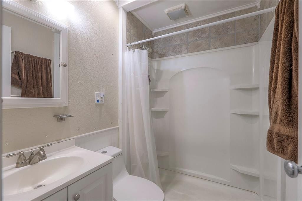 8409 E 93rd Street — photo 14