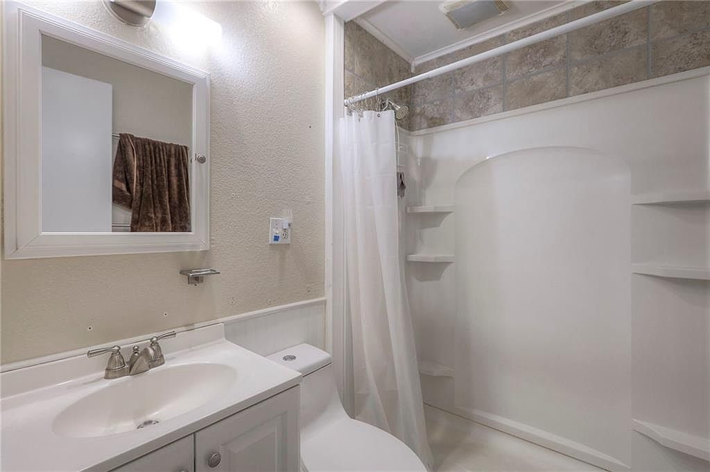 8409 E 93rd Street — photo 15