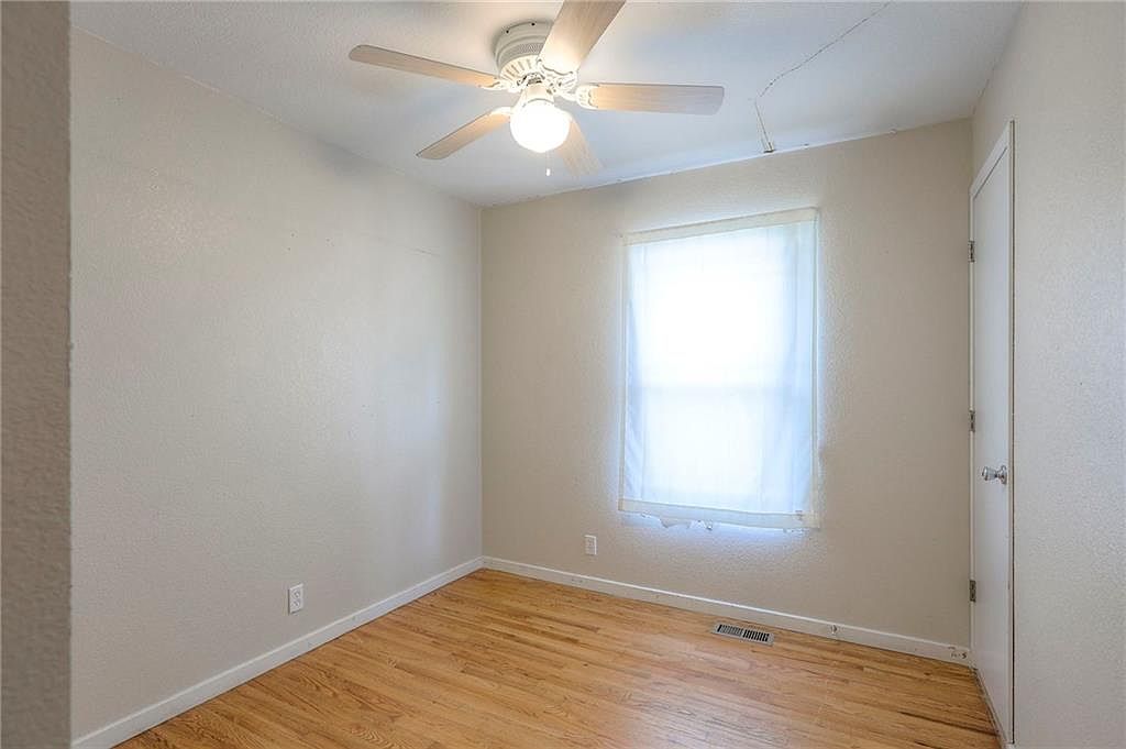 8409 E 93rd Street — photo 17