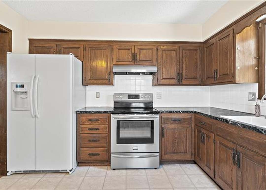 843 S 76th Street — photo 19