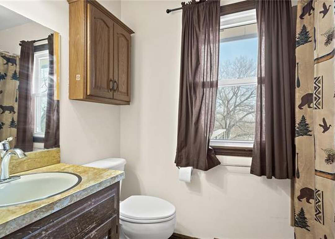 843 S 76th Street — photo 24