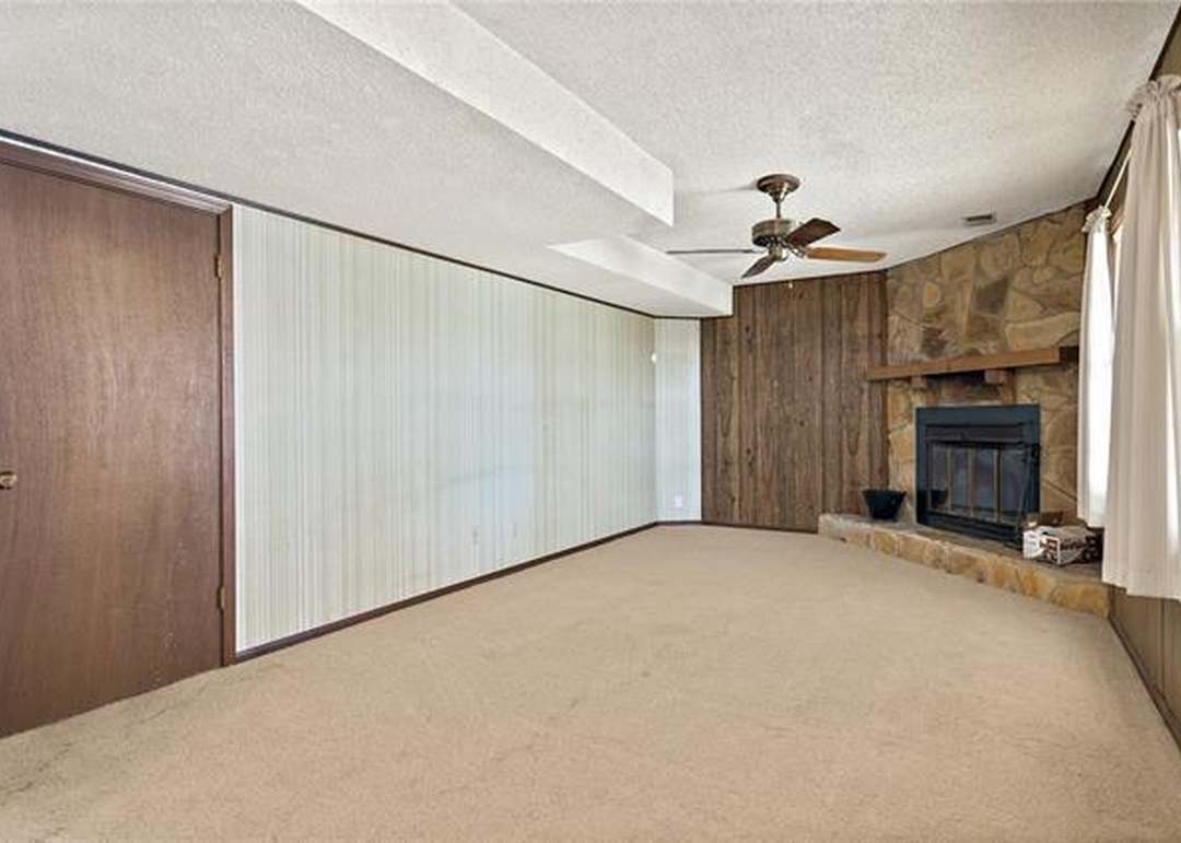 843 S 76th Street — photo 31