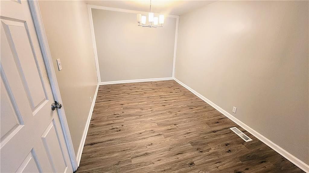 8430 OAK Street — photo 18