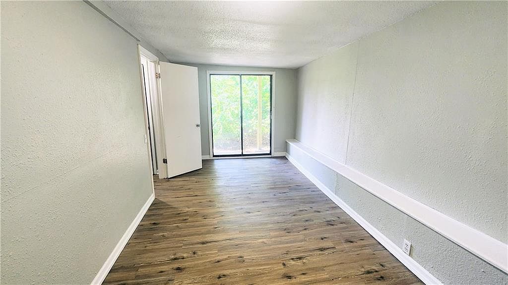 8430 OAK Street — photo 19