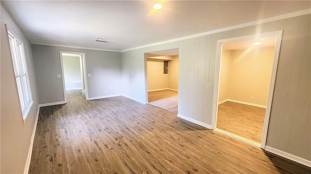 8430 OAK Street — photo 20