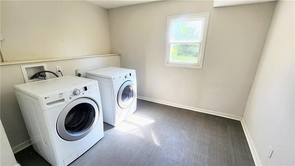 8430 OAK Street — photo 27