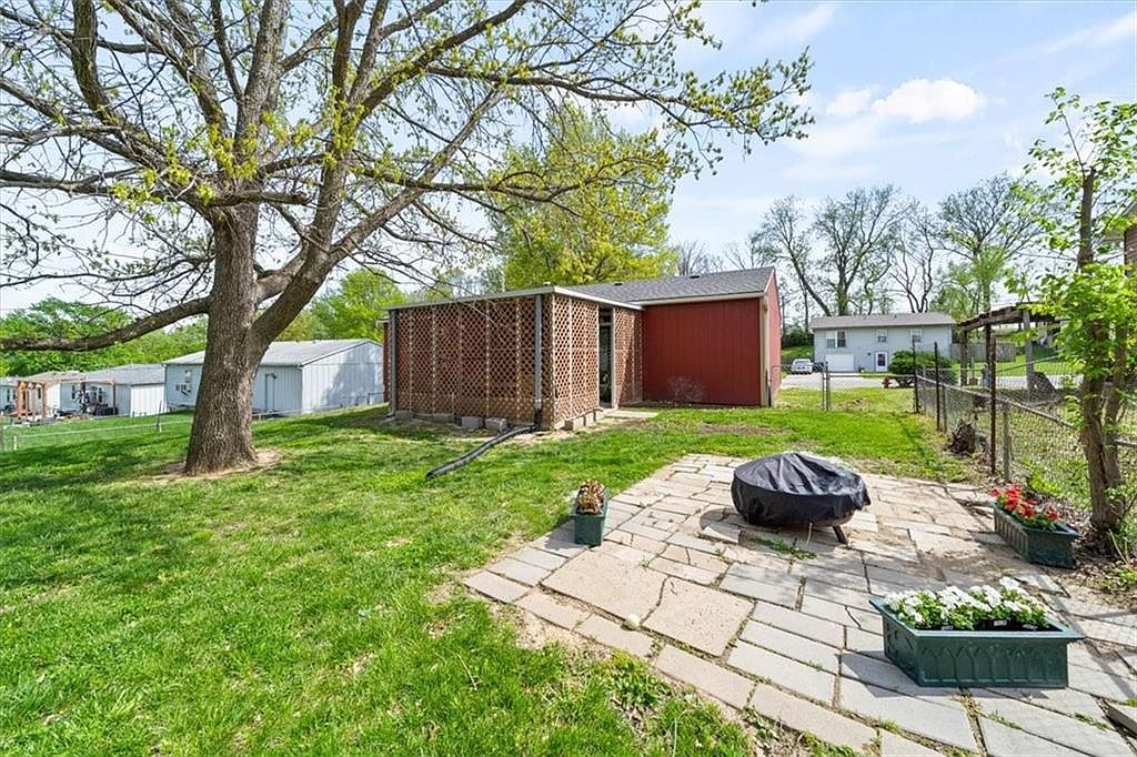 8434 Sandusky Avenue — photo 22