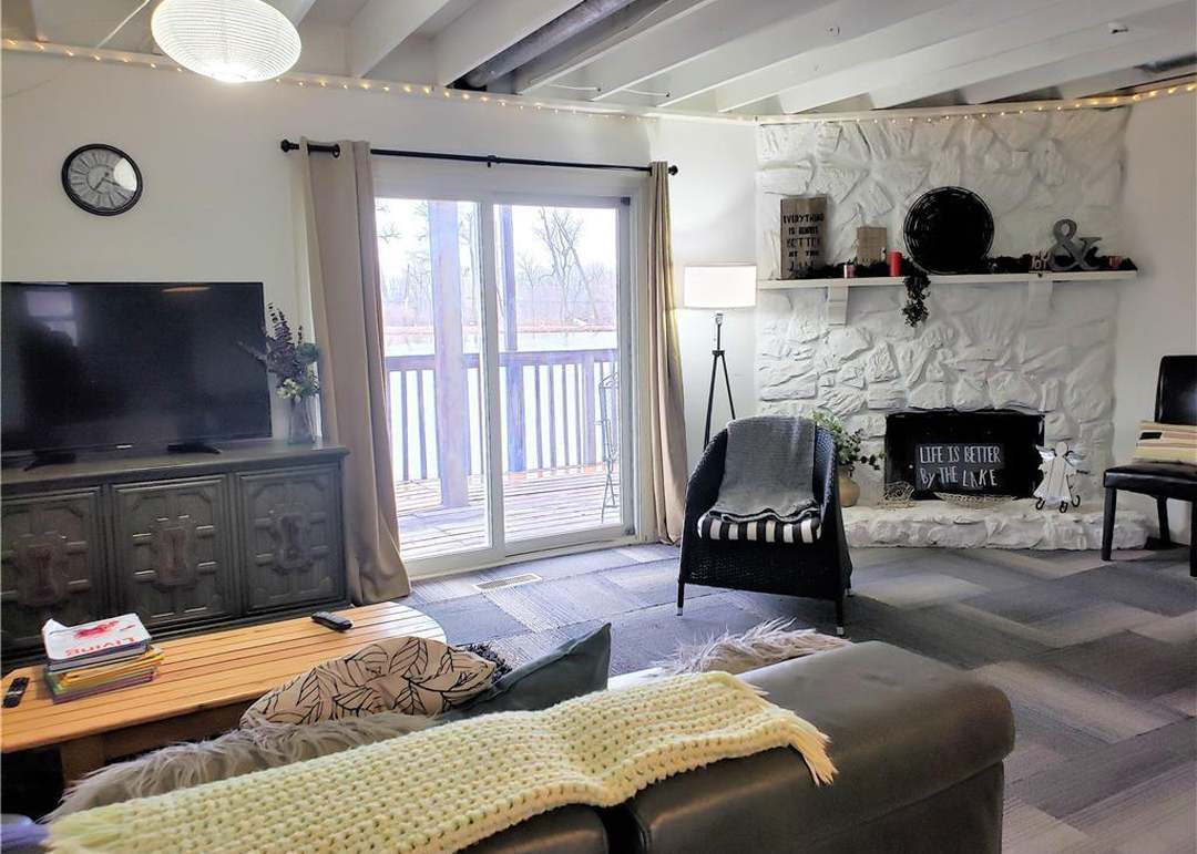 845 LAKEVIEW Drive — photo 7