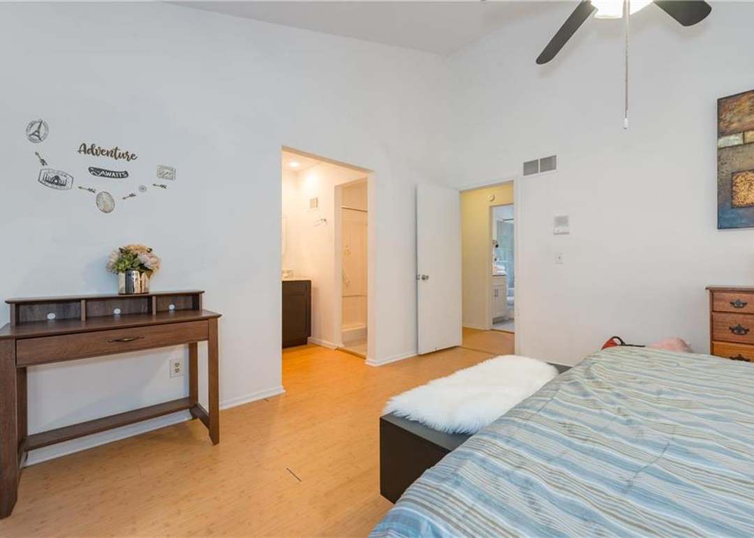 845 LAKEVIEW Drive — photo 10
