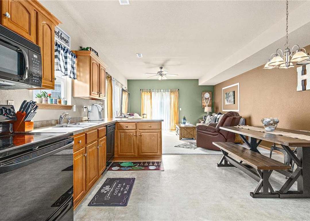846 S Woodson Court — photo 8