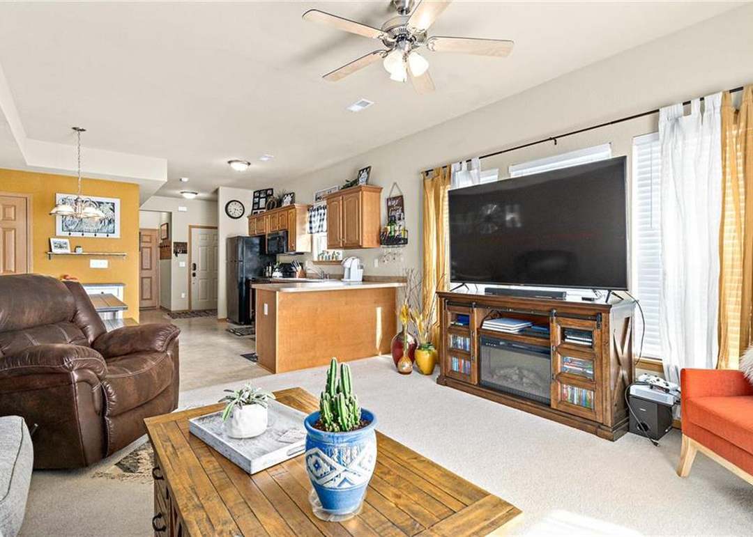 846 S Woodson Court — photo 16