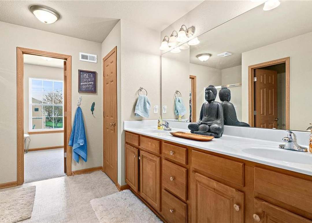 846 S Woodson Court — photo 23