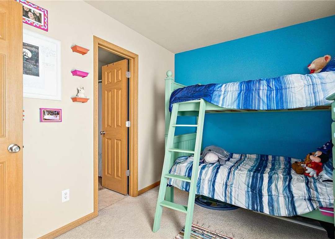 846 S Woodson Court — photo 28
