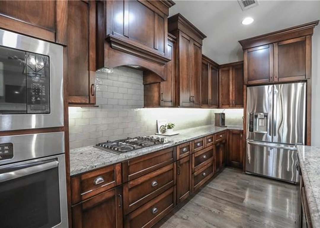 8500 Valley Spring Drive — photo 12
