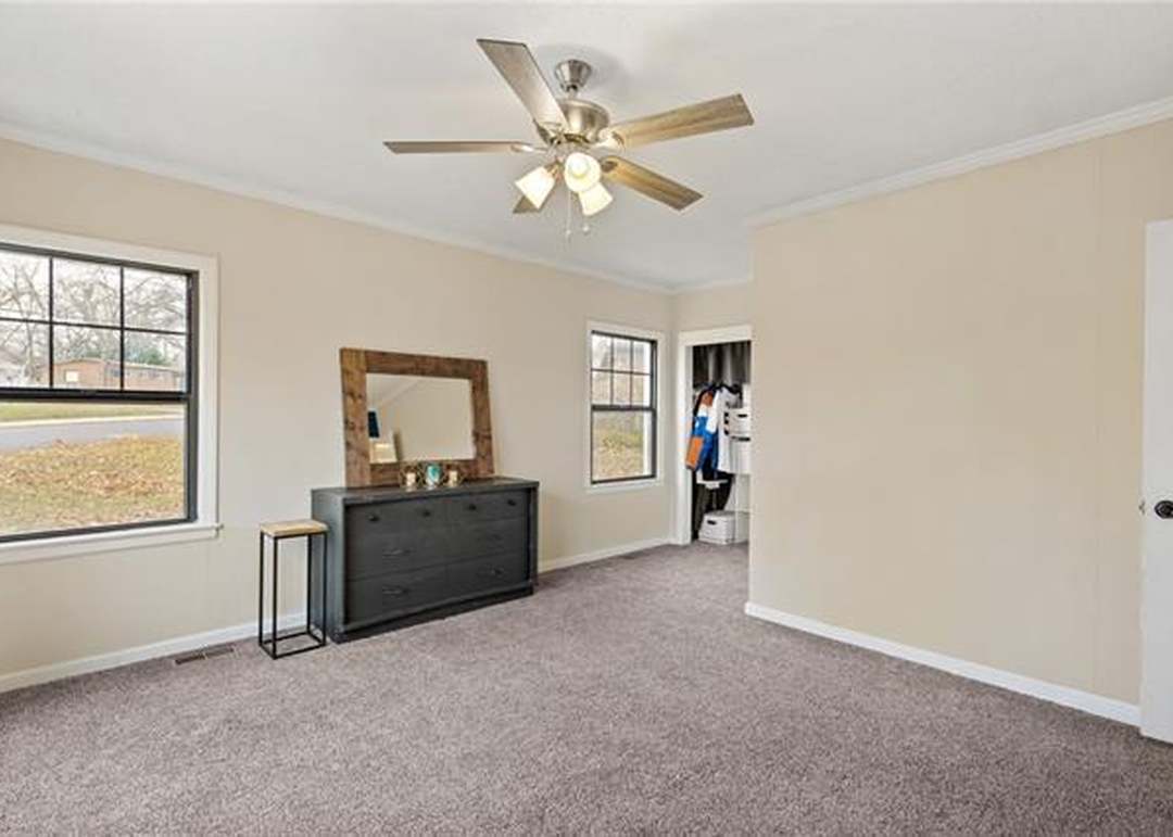 8500 W 79TH Street — photo 7