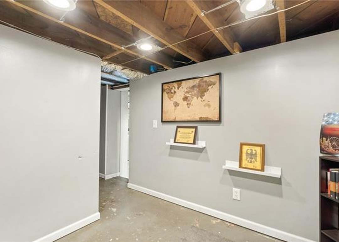 8500 W 79TH Street — photo 37
