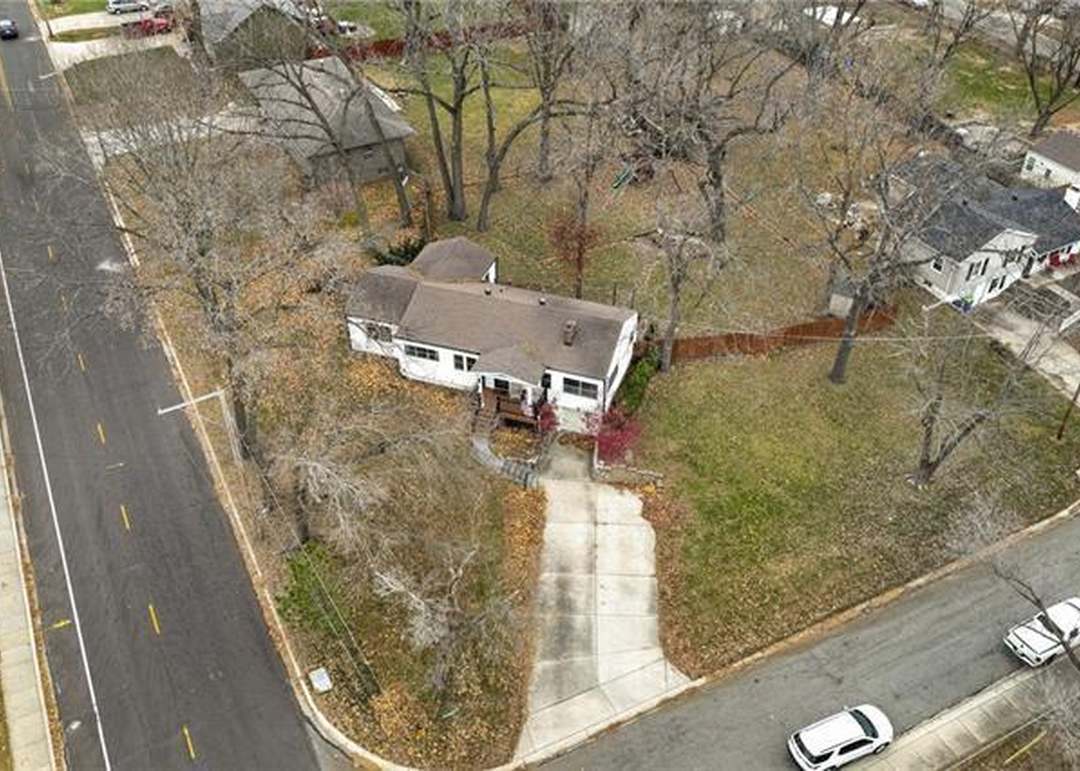 8500 W 79TH Street — photo 40