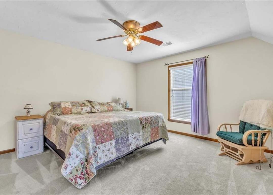 8503 Lakeview Avenue — photo 5