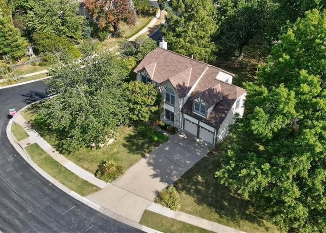 8503 Lakeview Avenue — photo 11