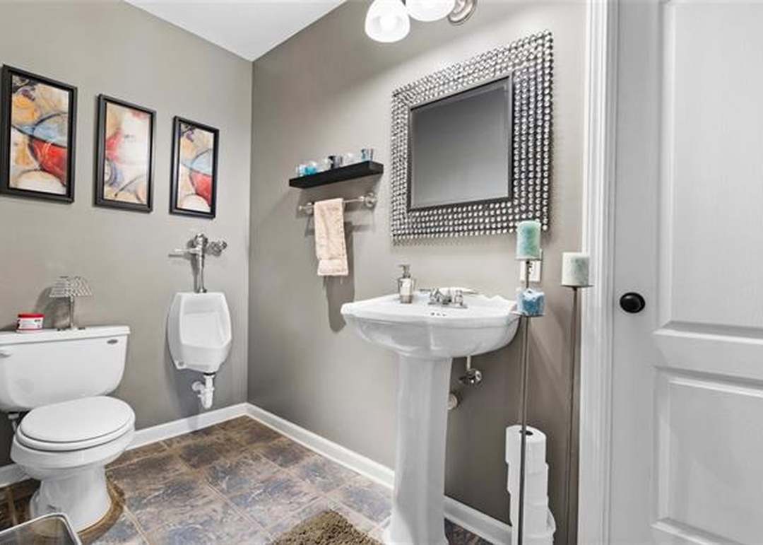 8506 Widmer Road — photo 31
