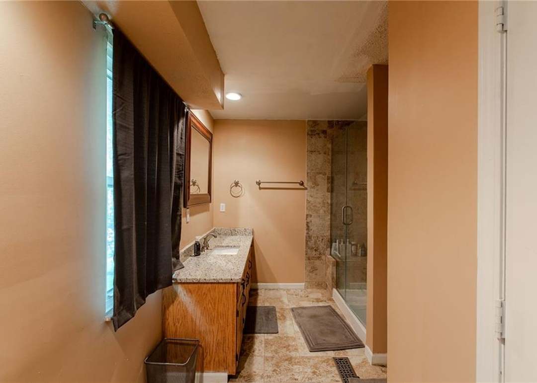8515 Switzer Street — photo 5