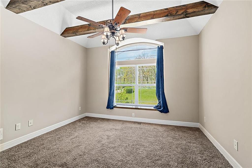 8527 N Highland Avenue — photo 5