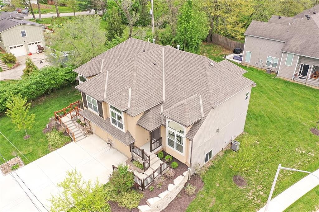 8527 N Highland Avenue — photo 44