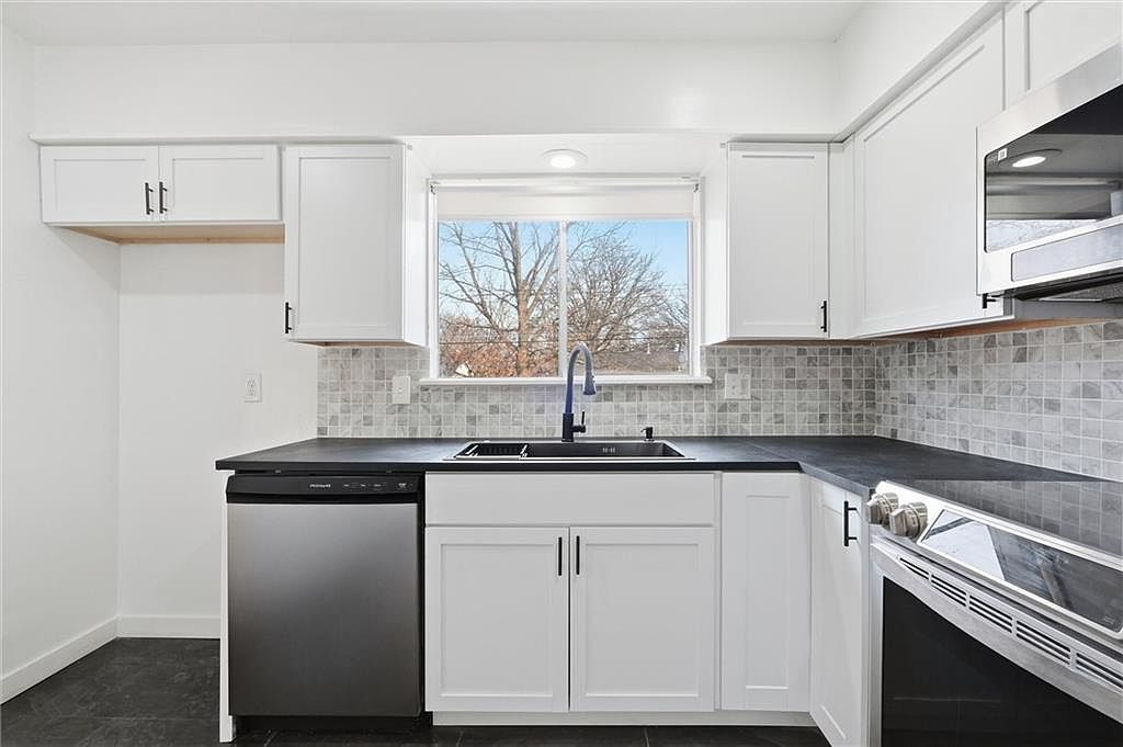 8529 Crescent Avenue — photo 11
