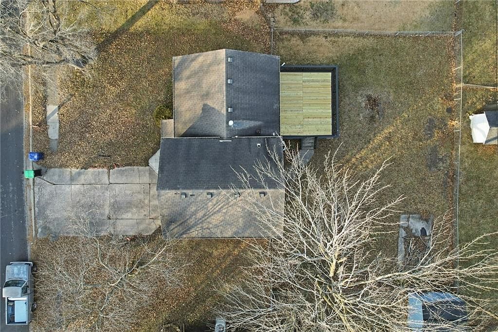 8529 Crescent Avenue — photo 34
