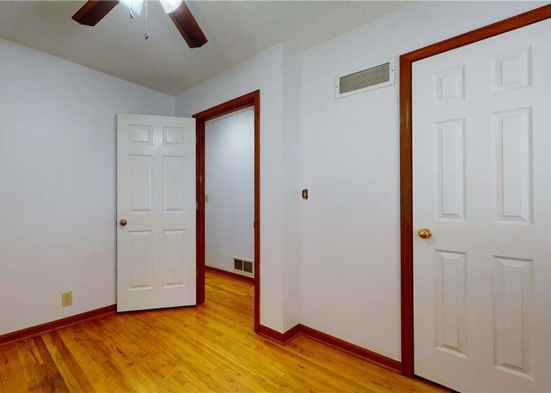 8540 Larsen Street — photo 5